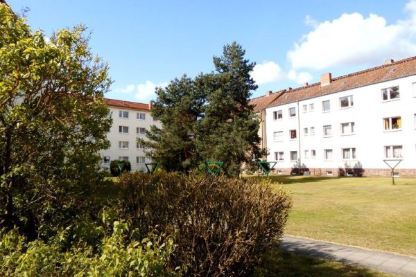 Haus mit Wiese